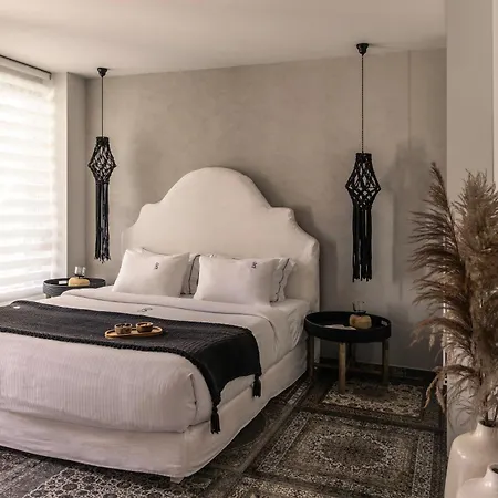 Lejlighedshotel Blue Carpet Luxury 4*