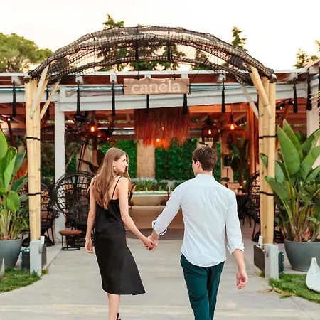 Blue Carpet Luxury Lejlighedshotel Pefkochori