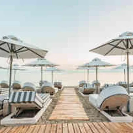 Blue Carpet Luxury 4* Pefkochori