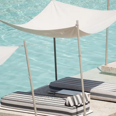 Blue Carpet Luxury 4* Pefkochori