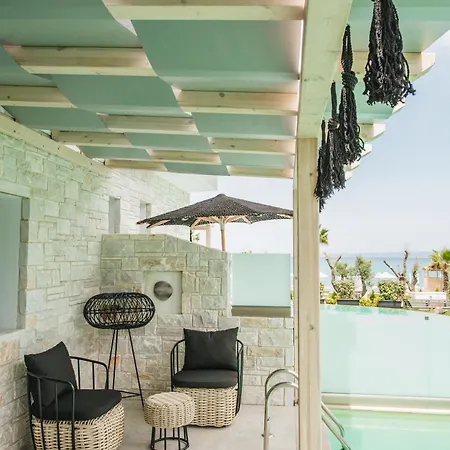 Blue Carpet Luxury 4* Pefkochori