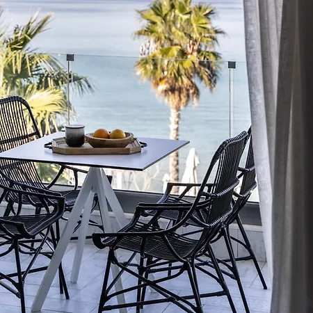 Blue Carpet Luxury 3*