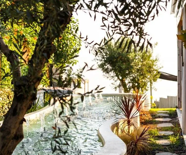 Blue Carpet Luxury Ξενοδοχείο με διαμερίσματα Πευκοχώρι