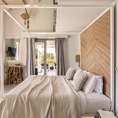 Blue Carpet Luxury Aparthotel 4*