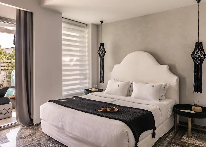 Blue Carpet Luxury Appart hôtel 4*